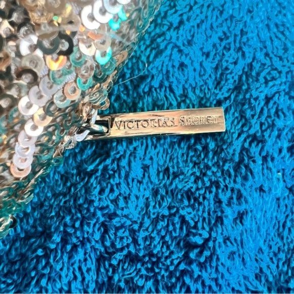 VICTORIA'S SECRET Gold Sequin Clutch, Evening, Makeup, Hand Bag, PURSE - Picture 8 of 8
